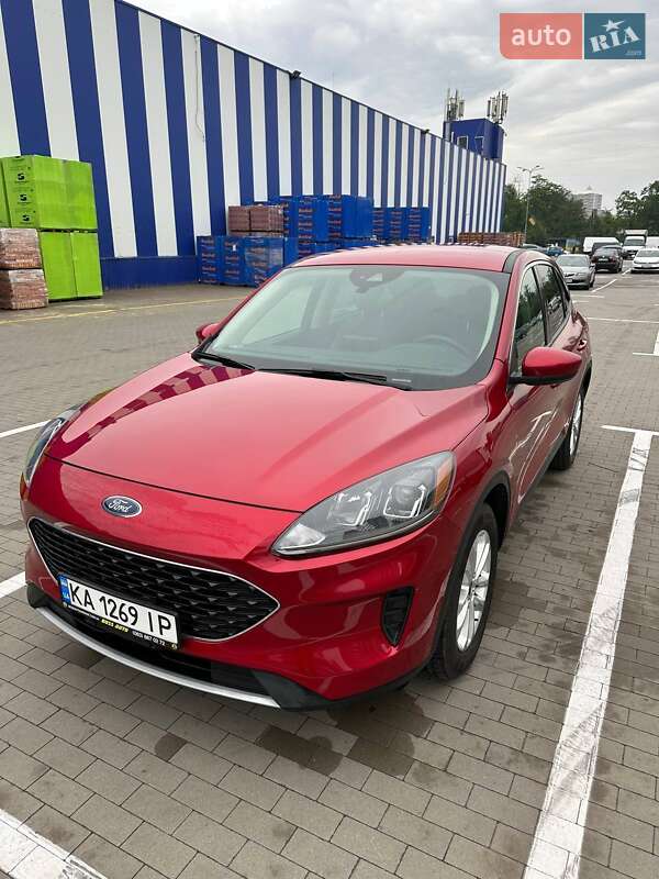 Ford Escape (2019)