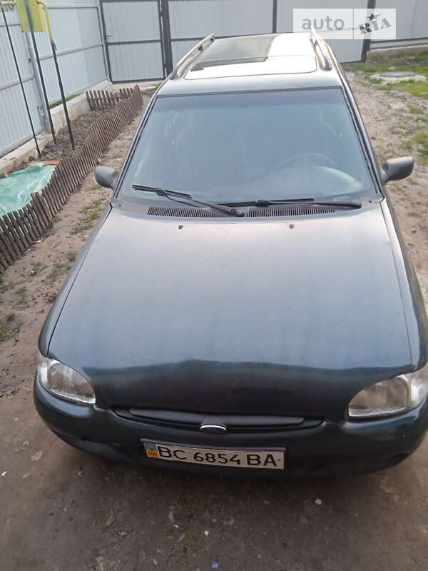 Ford Escort (1995)