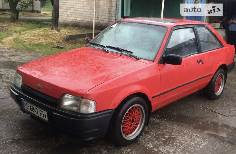 Ford Escort (1987)