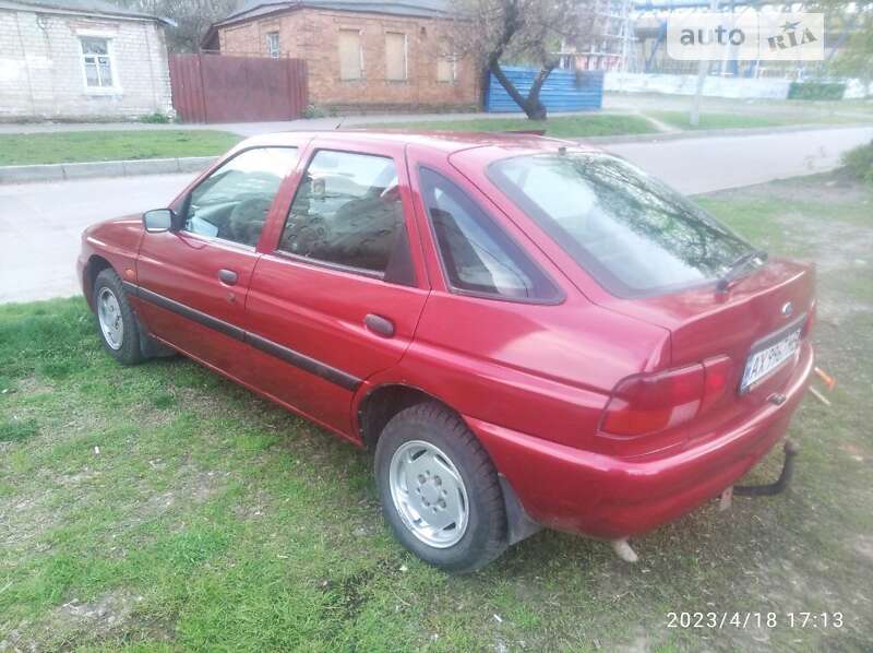 Ford Escort (1995)