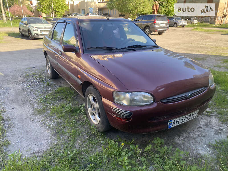 Ford Escort (1995)