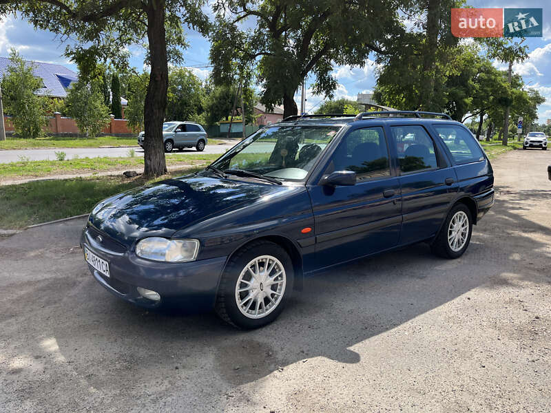 Ford Escort (1999)