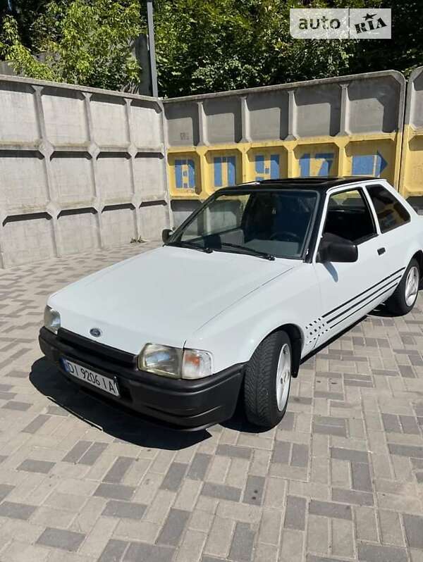 Ford Escort (1988)