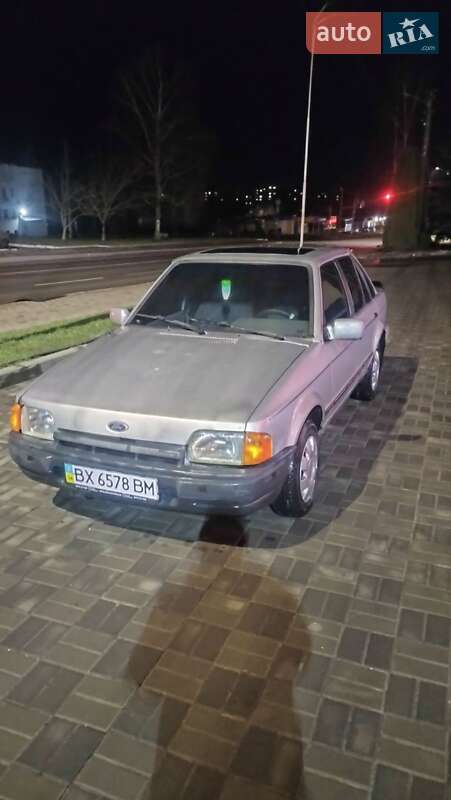 Ford Escort (1988)