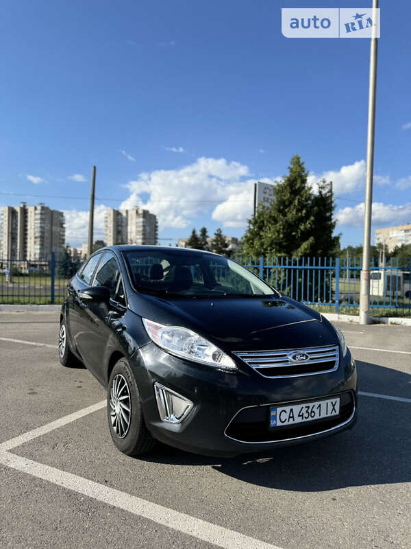 Ford Fiesta (2013)