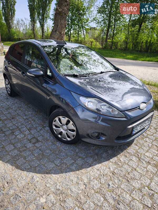 Ford Fiesta (2010)