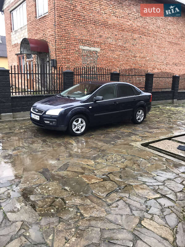 Ford Focus (2005)