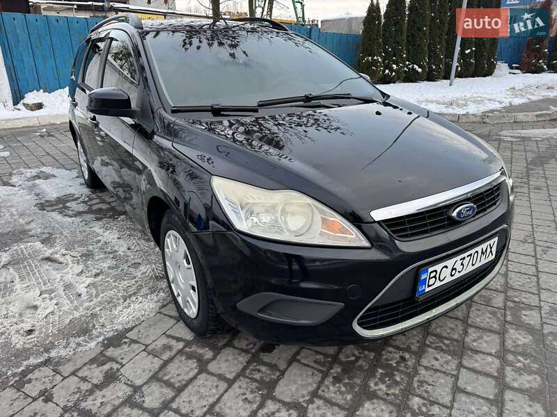 Ford Focus (2010)
