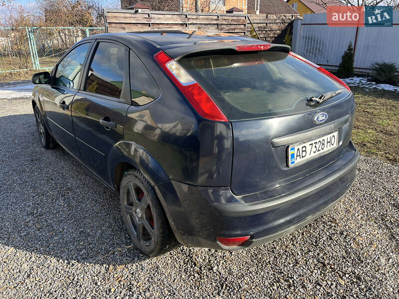 Ford Focus (2005)
