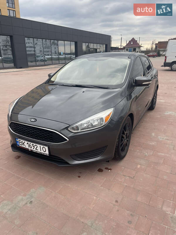 Ford Focus (2016)