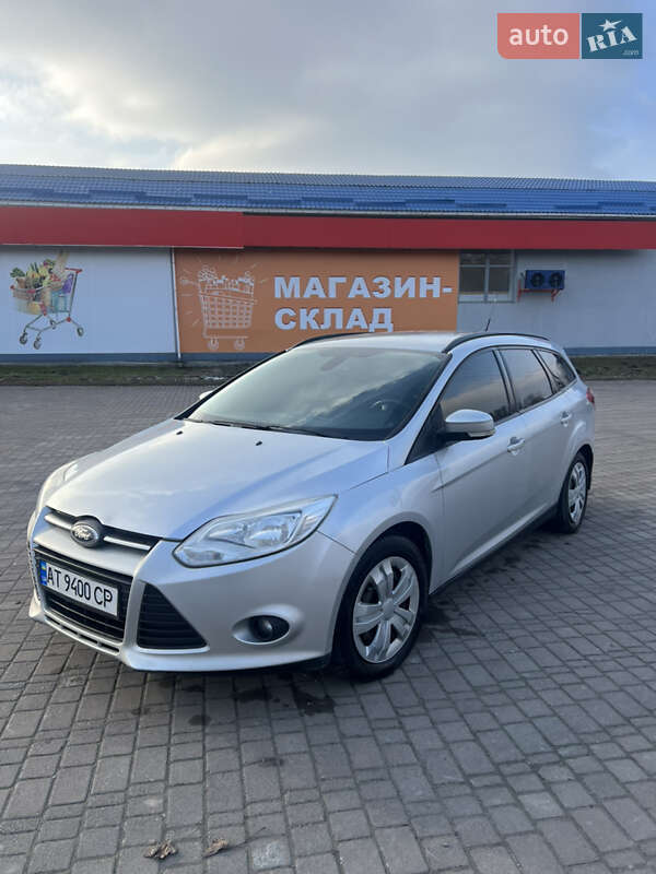 Ford Focus (2012)
