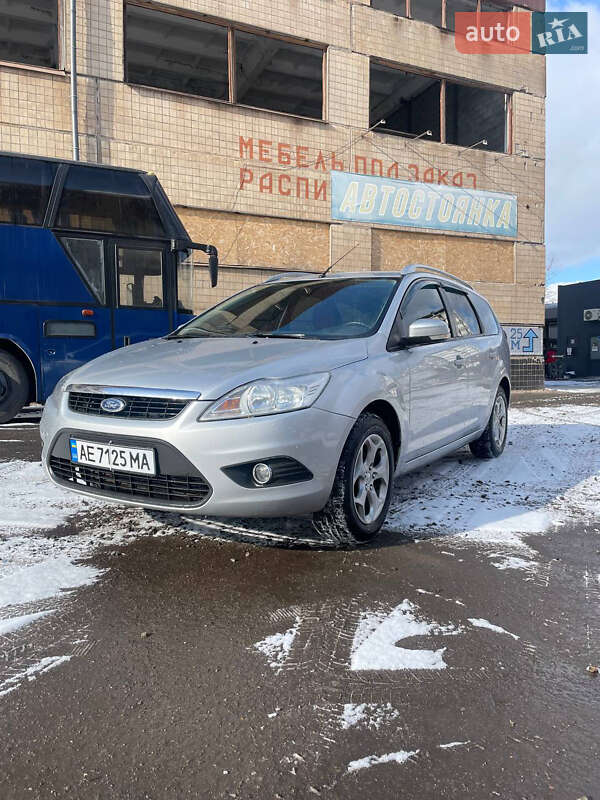 Ford Focus (2010)