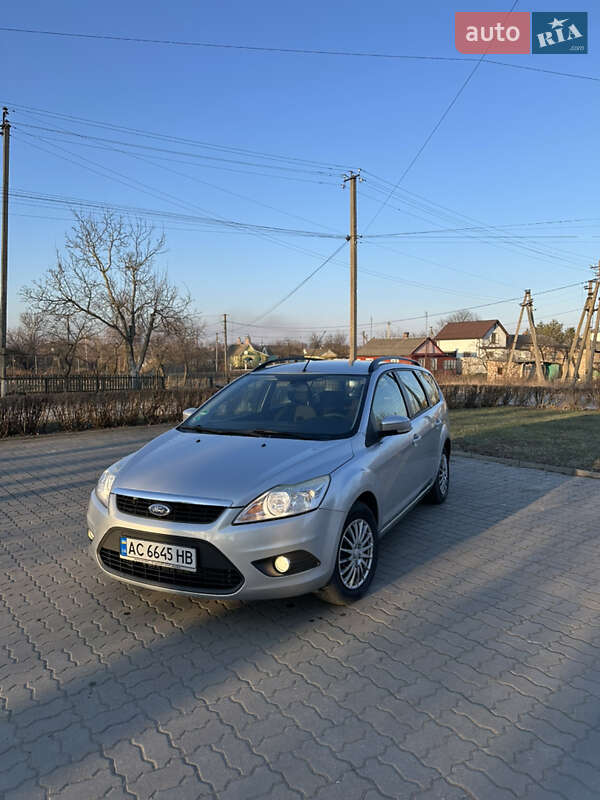 Ford Focus (2010)
