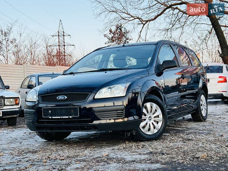 Ford Focus (2005)