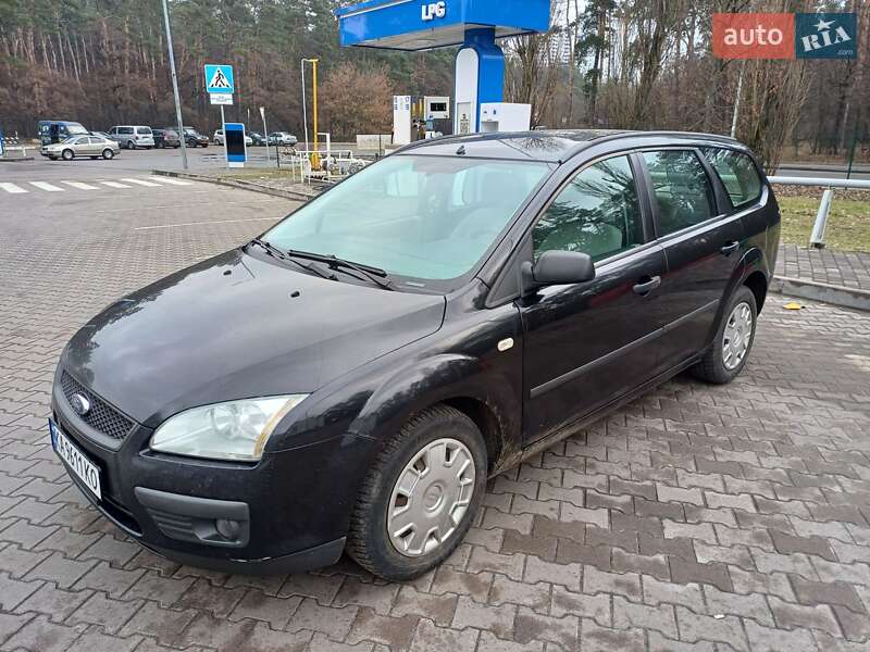 Ford Focus (2005)