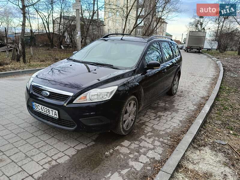 Ford Focus (2010)