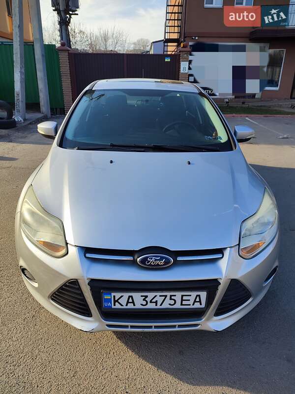 Ford Focus (2012)