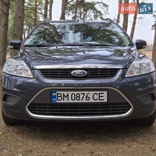 Ford Focus (2010)