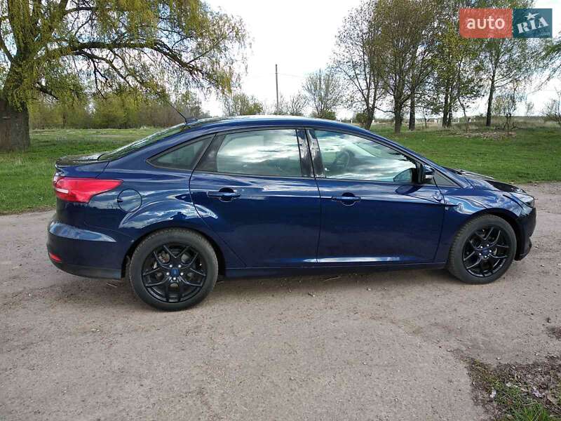 Ford Focus (2016)