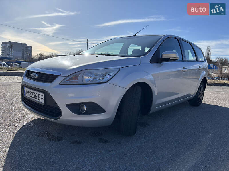 Ford Focus (2008)