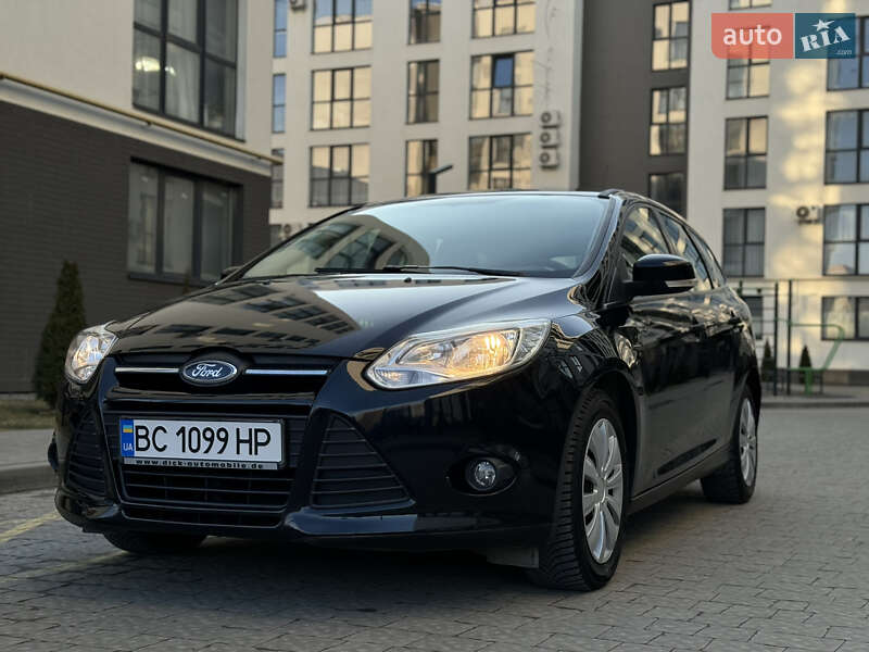 Ford Focus (2012)