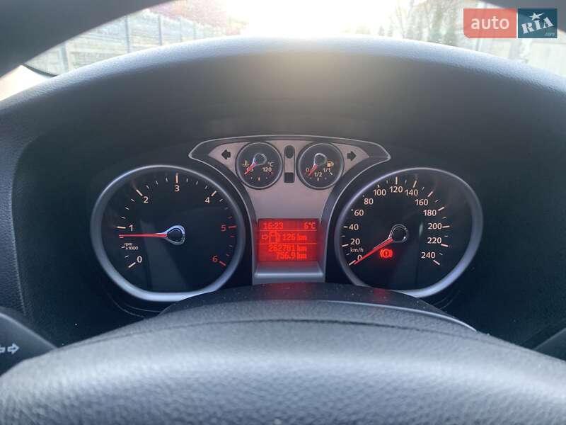 Ford Focus (2008)