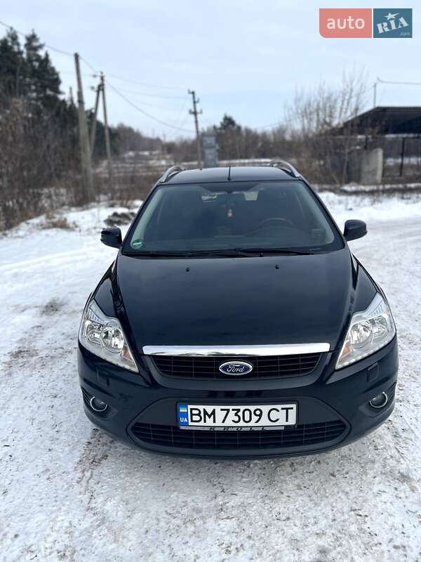 Ford Focus (2010)