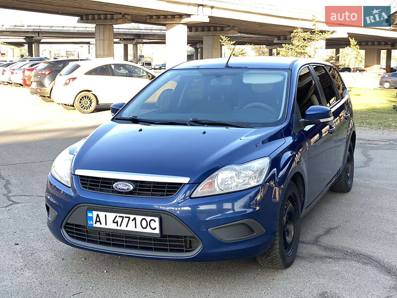 Ford Focus (2008)