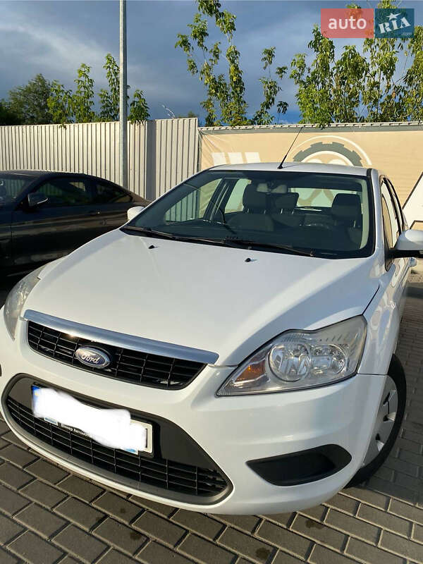 Ford Focus (2011)