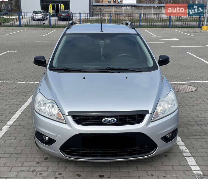 Ford Focus (2008)