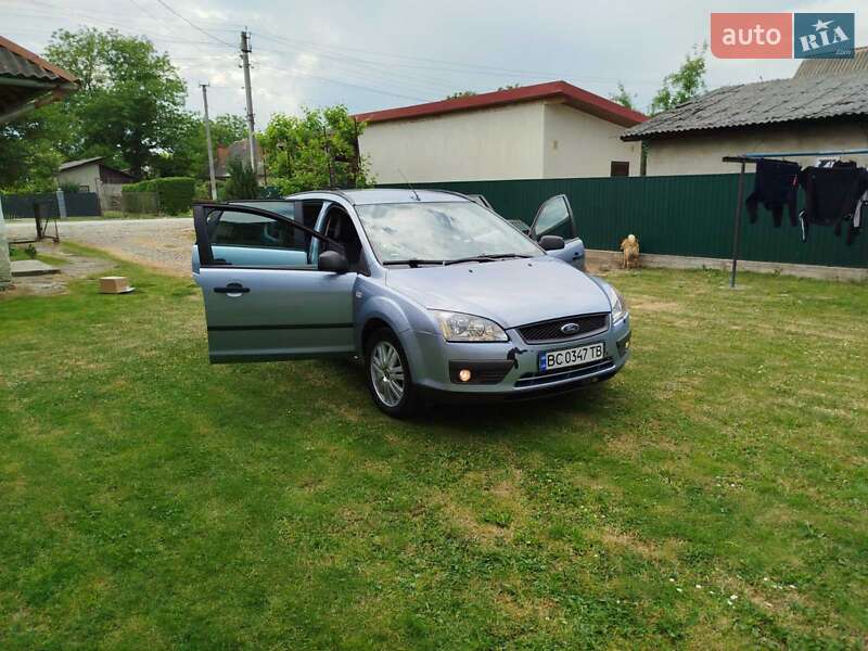 Ford Focus (2005)