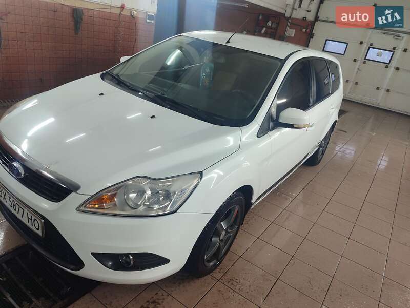 Ford Focus (2010)