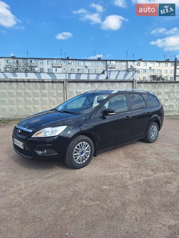 Ford Focus (2011)