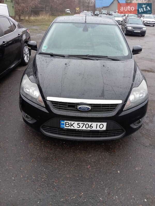 Ford Focus (2010)