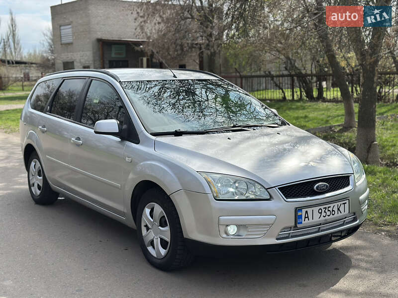 Ford Focus (2005)