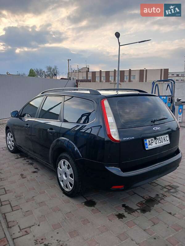 Ford Focus (2008)