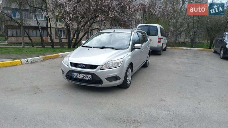 Ford Focus (2008)