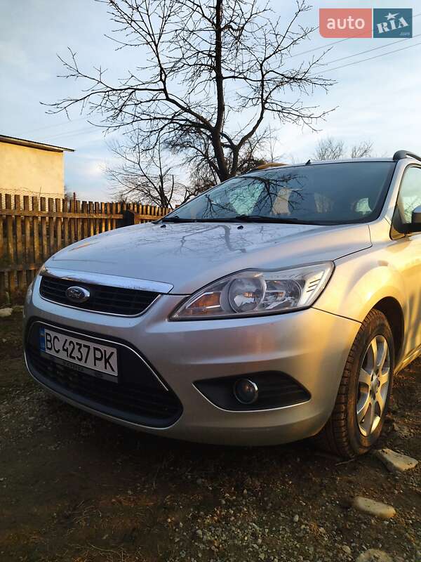 Ford Focus (2008)