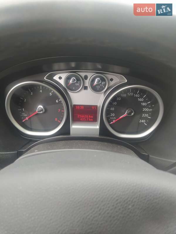 Ford Focus (2010)