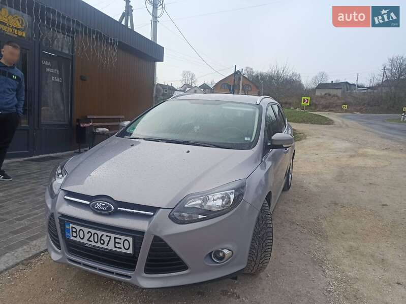 Ford Focus (2012)