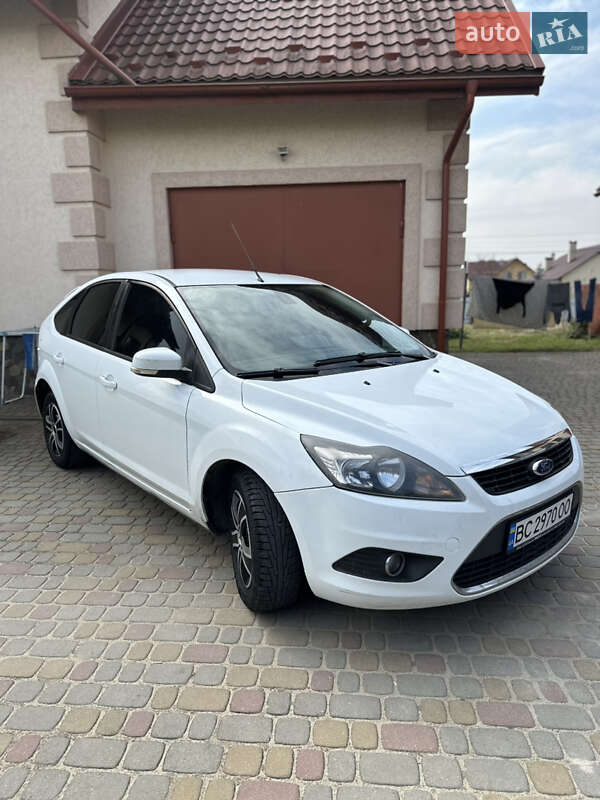 Ford Focus (2010)