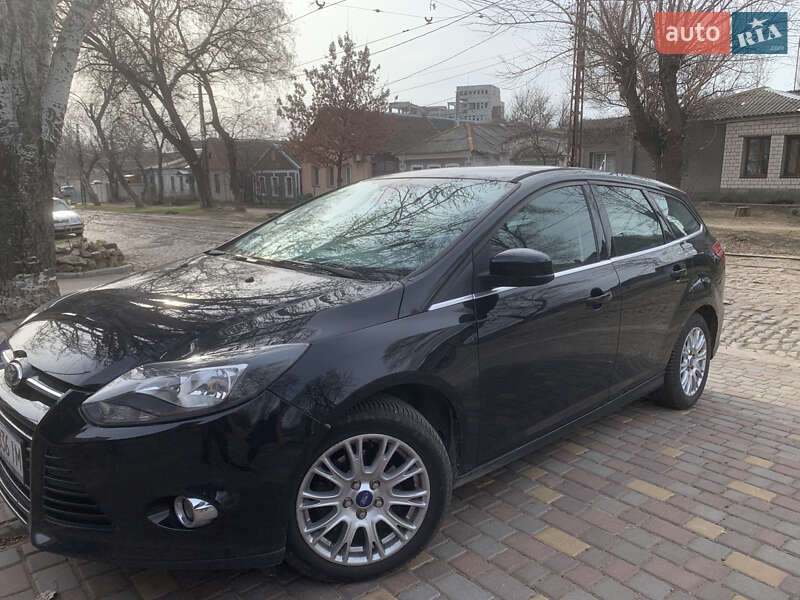 Ford Focus (2011)