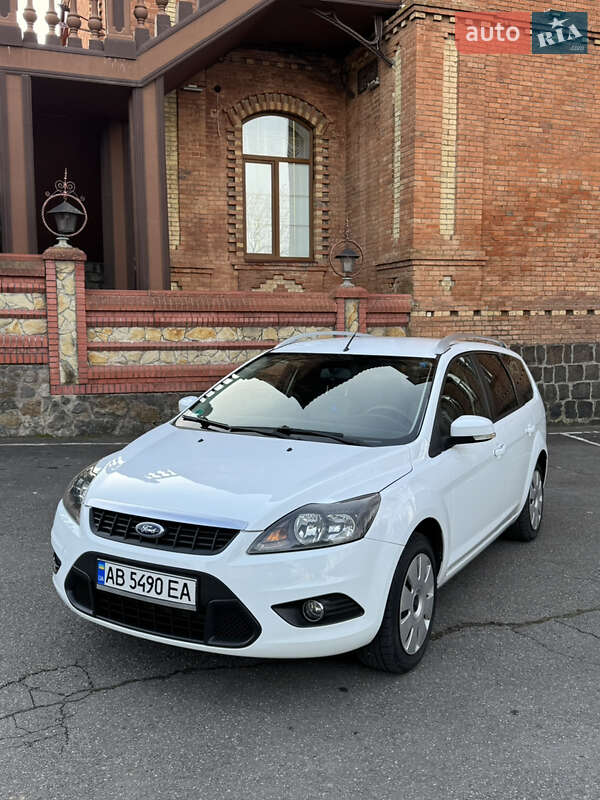 Ford Focus (2010)