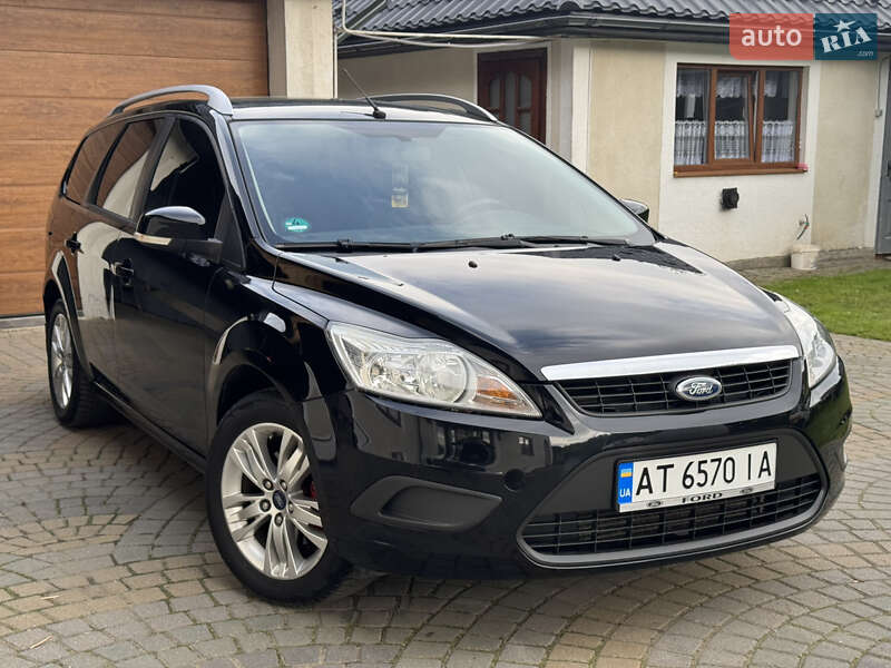 Ford Focus (2010)