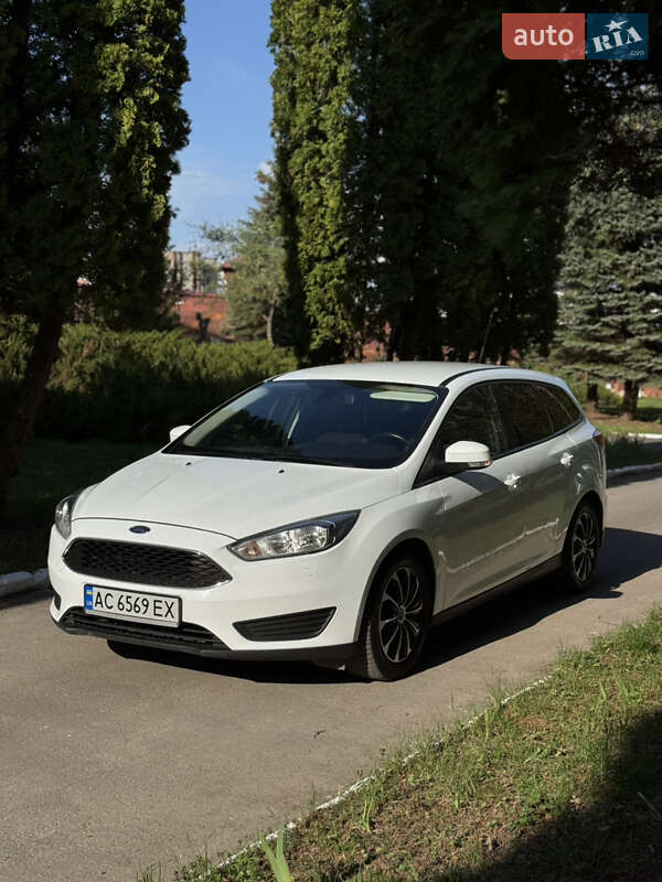 Ford Focus (2016)