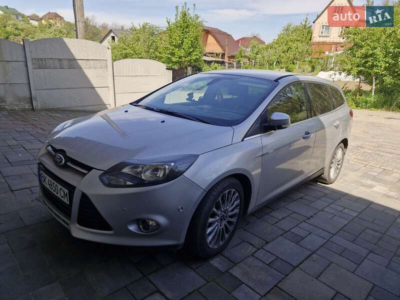 Ford Focus (2011)