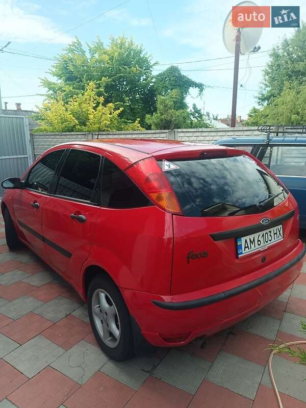 Ford Focus (2004)