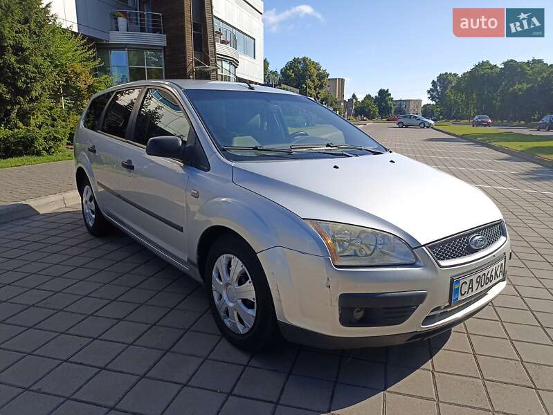 Ford Focus (2005)