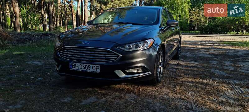 Ford Fusion (2017)