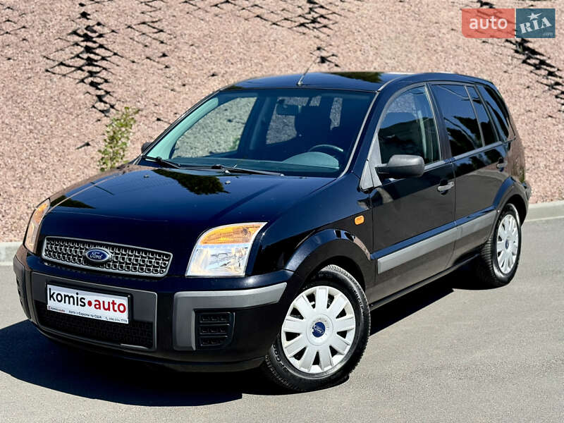 Ford Fusion (2009)